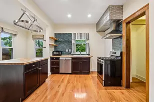 309 N Brearly St, Madison, WI 53703 - Photo 12