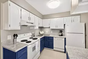 2028 Post Rd, Madison, WI 53713 - Photo 10