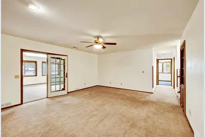 7862 W Oakbrook Circle, Madison, WI 53717 - Photo 32