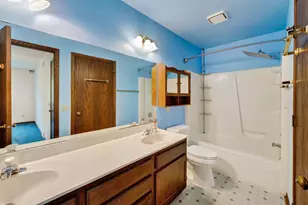 7862 W Oakbrook Cir, Madison, WI 53717 - Photo 28