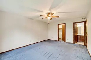7862 W Oakbrook Cir, Madison, WI 53717 - Photo 22