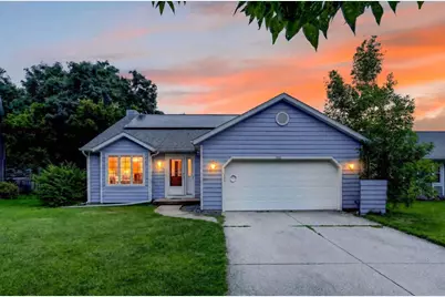 7862 W Oakbrook Circle, Madison, WI 53717 - Photo 8