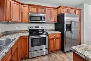 705 Reflection Dr, Madison, WI 53593 - Photo 18