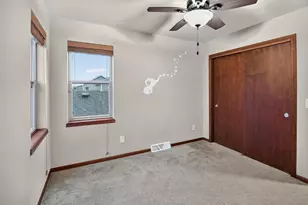 705 Reflection Dr, Madison, WI 53593 - Photo 34