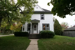 1130 Burr Oak Ct, Janesville, WI 53545 - Photo 1