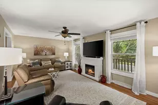 9 Krystana Way, Madison, WI 53711 - Photo 2
