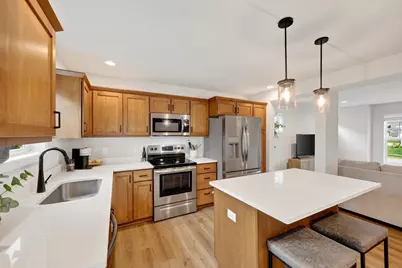 5955 Vintage Birch Way, Mcfarland, WI 53558 - Photo 10