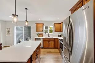 5955 Vintage Birch Wy, Mcfarland, WI 53558 - Photo 8