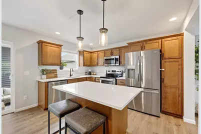 5955 Vintage Birch Way, Mcfarland, WI 53558 - Photo 6