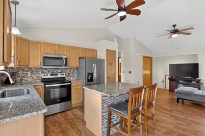 1201 Winston Drive, Edgerton, WI 53534 - Photo 4