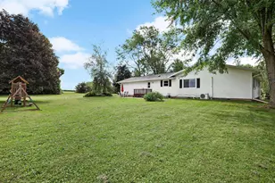 W6510 Kampen Rd, Arlington, WI 53911 - Photo 44