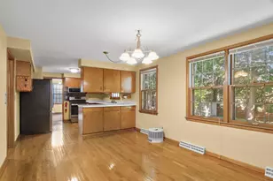 4402 Woods End, Madison, WI 53711 - Photo 12