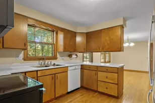4402 Woods End, Madison, WI 53711 - Photo 8