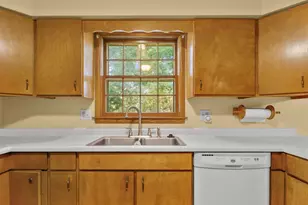 4402 Woods End, Madison, WI 53711 - Photo 10