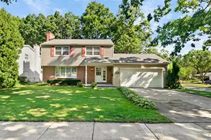 4402 Woods End, Madison, WI 53711 - Photo 2