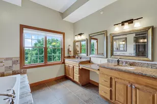 9002 Hawks Reserve Ln, Madison, WI 53593 - Photo 36