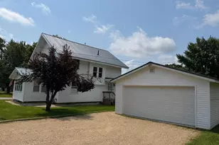 S7997 Maple Park Rd, Prairie Du Sac, WI 53578 - Photo 2