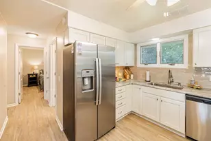 816 N Randall Ave, Janesville, WI 53545 - Photo 14