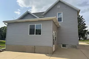 1742 17th St, Monroe, WI 53566 - Photo 44