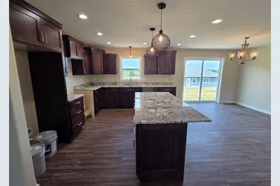 433 Gunderson Drive, Portage, WI 53901 - Photo 6