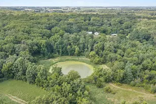 4836 N Fox Rd, Janesville, WI 53545 - Photo 4