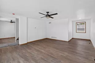 637 Lewellen St, Marshall, WI 53559 - Photo 8