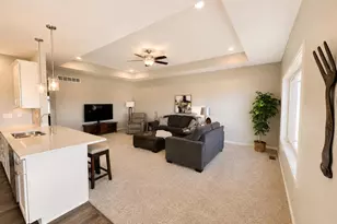 246 NW 3rd Ave, Monroe, WI 53566 - Photo 4