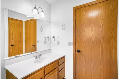 1505 Broadway Street, Prairie Du Sac, WI 53578 - Photo 18