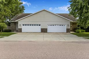 1505 Broadway St, Prairie Du Sac, WI 53578 - Photo 40