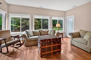 1 Cherokee Cir, Madison, WI 53704 - Photo 8