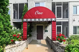1 Cherokee Cir, Madison, WI 53704 - Photo 1
