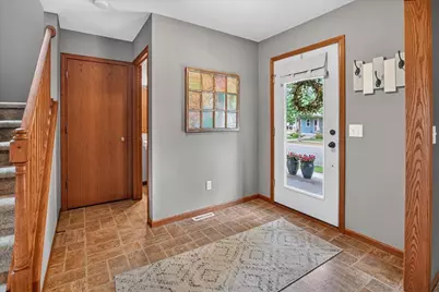 6107 Arrowpoint Way, Mcfarland, WI 53558 - Photo 10