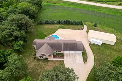 12843 W Beloit Newark Road, Beloit, WI 53511 - Photo 2