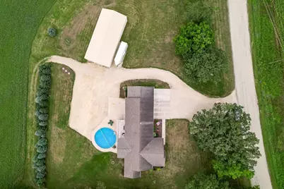 12843 W Beloit Newark Road, Beloit, WI 53511 - Photo 10