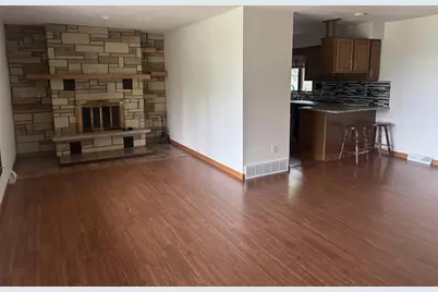 119 Grand Street, Highland, WI 53543 - Photo 4
