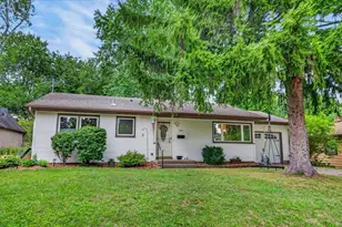522 Charles Ln, Madison, WI 53711 - Photo 1