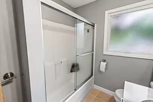 522 Charles Ln, Madison, WI 53711 - Photo 20