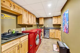 522 Charles Ln, Madison, WI 53711 - Photo 28