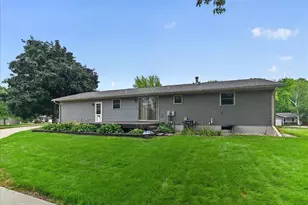 500 Hank's Hollow Trail, DeForest, WI 53532 - Photo 8