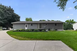 500 Hank's Hollow Trail, DeForest, WI 53532 - Photo 10