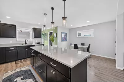 608 Sugar Maple Lane, Madison, WI 53593 - Photo 4