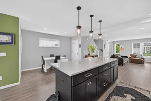 608 Sugar Maple Ln, Madison, WI 53593 - Photo 6