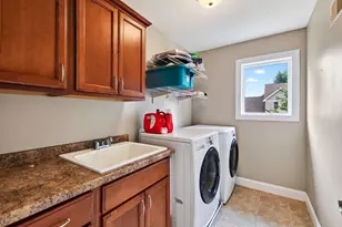 9409 Eagle Nest Ln, Madison, WI 53562 - Photo 18