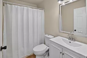 525 Berry St, Stoughton, WI 53589 - Photo 22