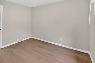 525 Berry St, Stoughton, WI 53589 - Photo 26