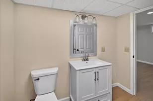 525 Berry St, Stoughton, WI 53589 - Photo 42