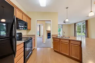 2581 Smith's Crossing, Madison, WI 53783 - Photo 8