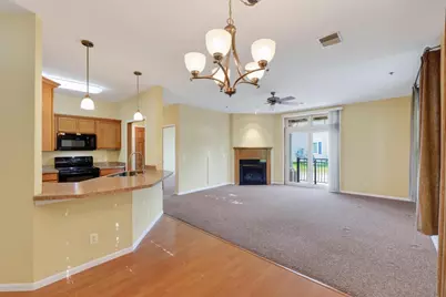2581 Smiths Crossing #101, Madison, WI 53783 - Photo 14