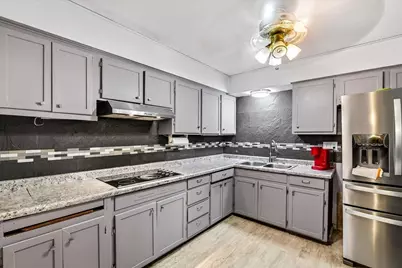 1909 Tennyson Lane, Madison, WI 53704 - Photo 10