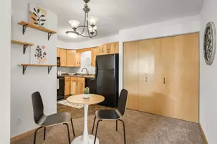1014 Spaight St, Madison, WI 53703 - Photo 2